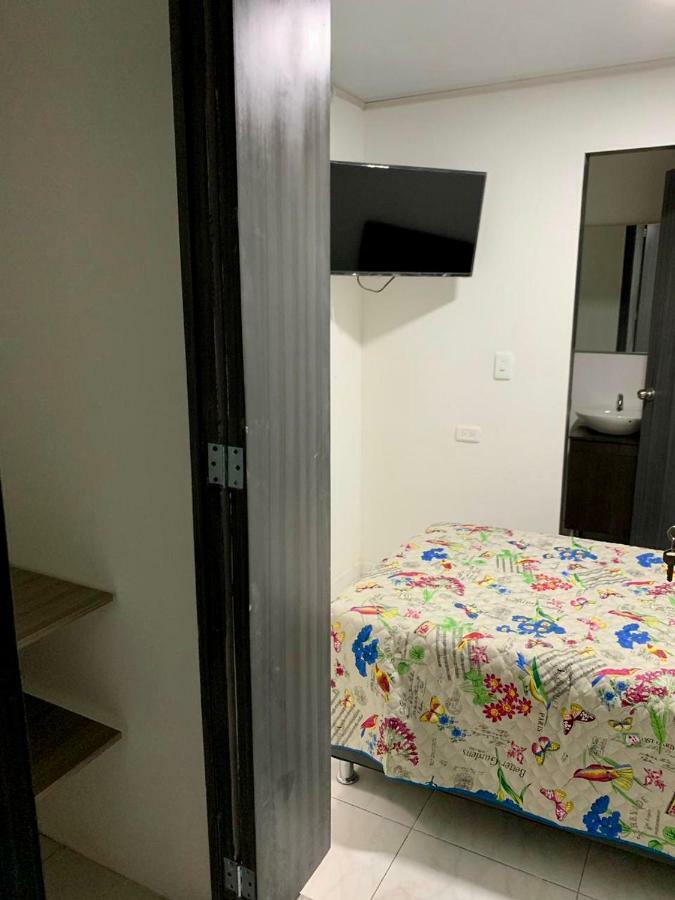 Aloha Hostel Bogota Ngoại thất bức ảnh
